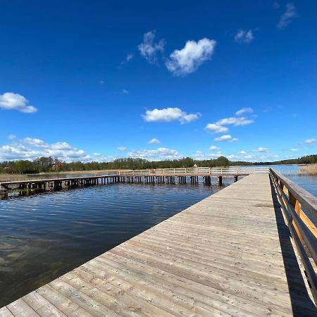 Domek Nad Jeziorem Piasutno Mazury Bagian luar foto