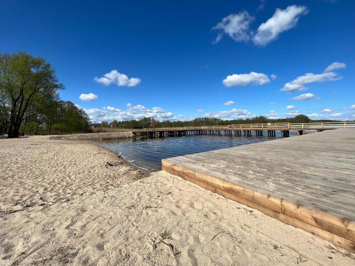 Domek Nad Jeziorem Piasutno Mazury Bagian luar foto