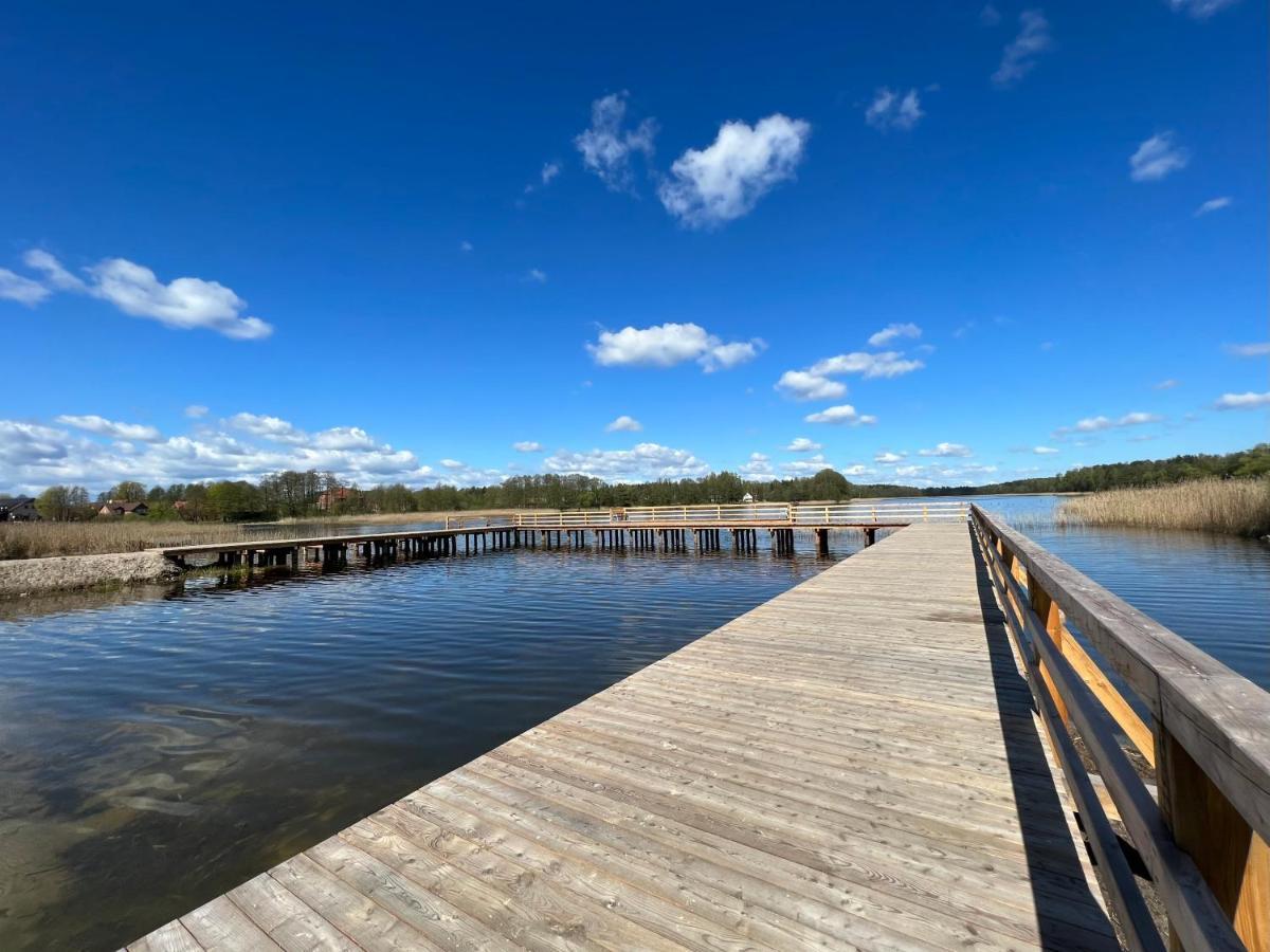 Domek Nad Jeziorem Piasutno Mazury Bagian luar foto