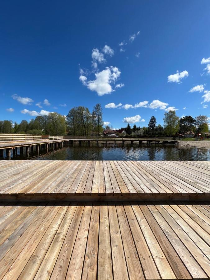 Domek Nad Jeziorem Piasutno Mazury Bagian luar foto