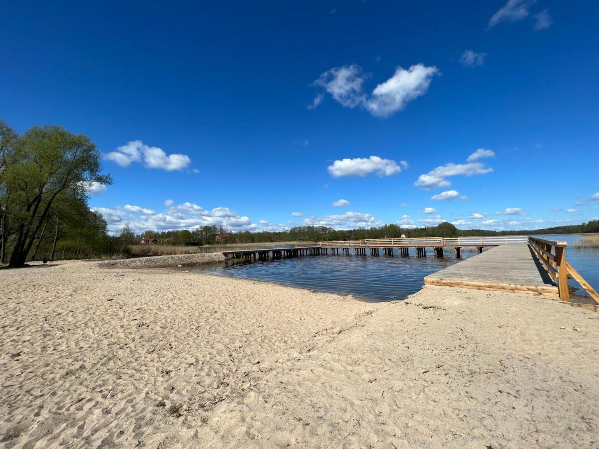 Domek Nad Jeziorem Piasutno Mazury Bagian luar foto