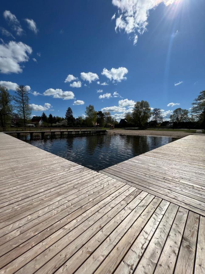 Domek Nad Jeziorem Piasutno Mazury Bagian luar foto