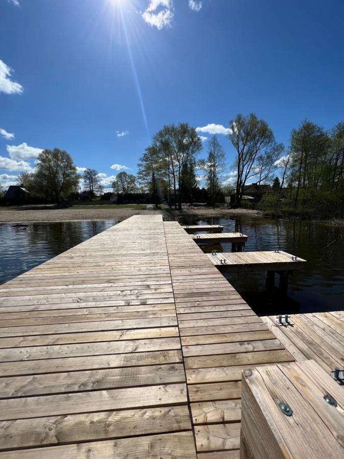 Domek Nad Jeziorem Piasutno Mazury Bagian luar foto